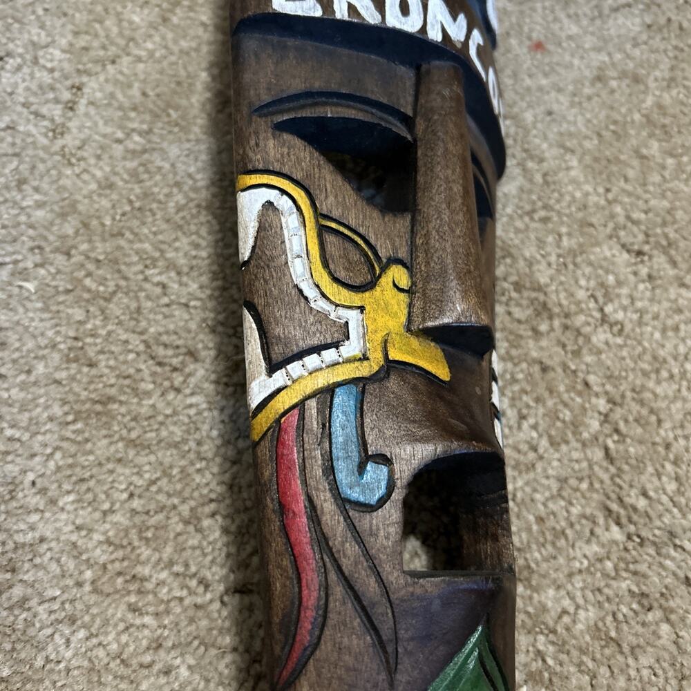 Vintage Denver Broncos Wood Wall Tiki Art Decor Wood Carved Hand Painted Origina - Picture 4 of 6